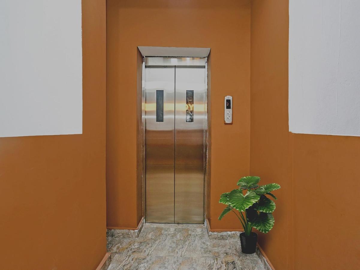 Hotel O Seven Inn Bhubaneswar Exterior foto